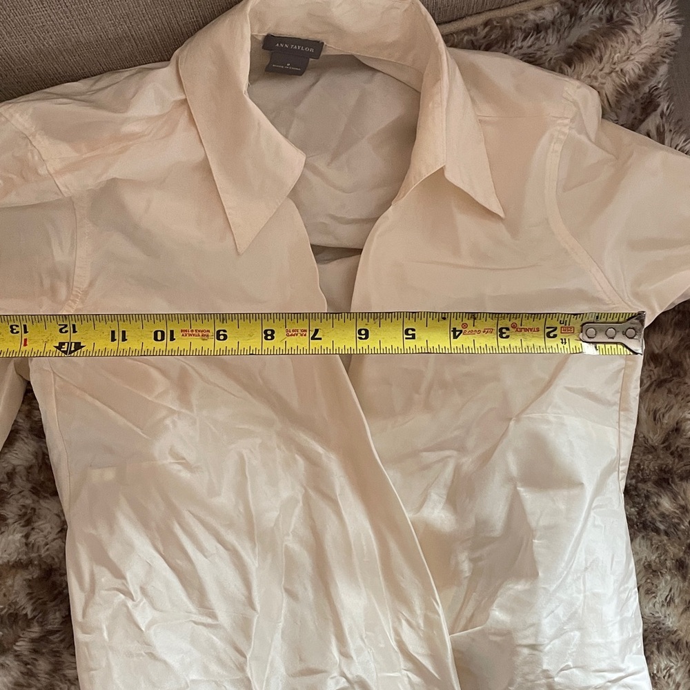 Ann Taylor 100% Silk Wrap LongSleeve sz8 Embellished Cusps - Picture 14 of 15